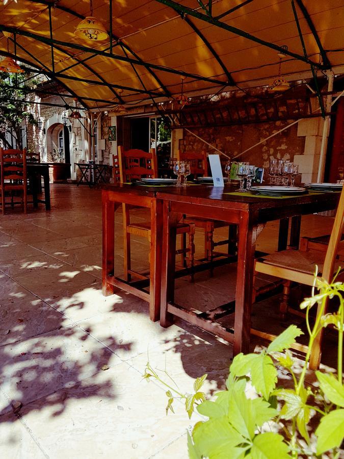 Mas Des Vertes Rives Bed & Breakfast Chateauneuf-de-Gadagne Luaran gambar