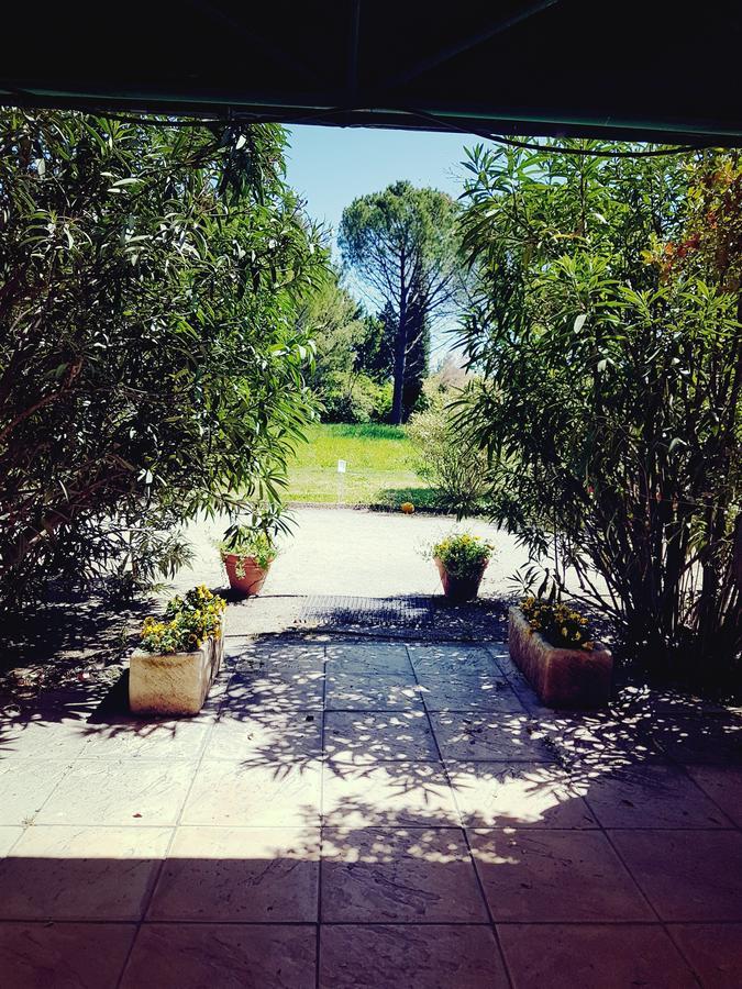 Mas Des Vertes Rives Bed & Breakfast Chateauneuf-de-Gadagne Luaran gambar