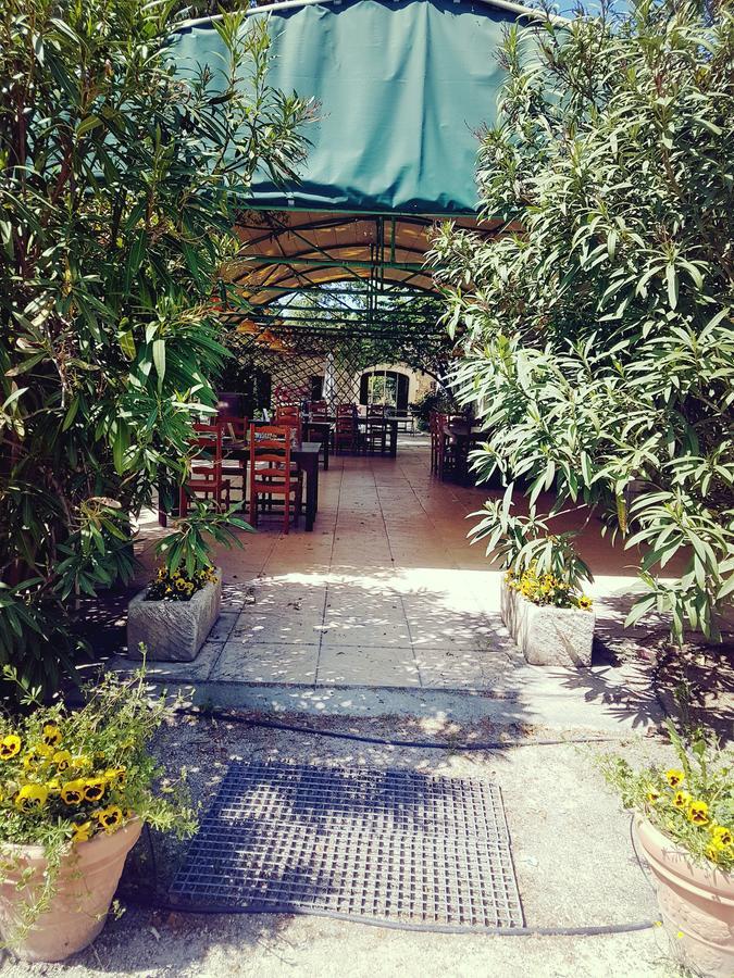 Mas Des Vertes Rives Bed & Breakfast Chateauneuf-de-Gadagne Luaran gambar